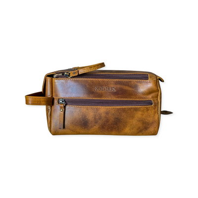 Product image of the Leather Toiletry Bag in the color antique brown